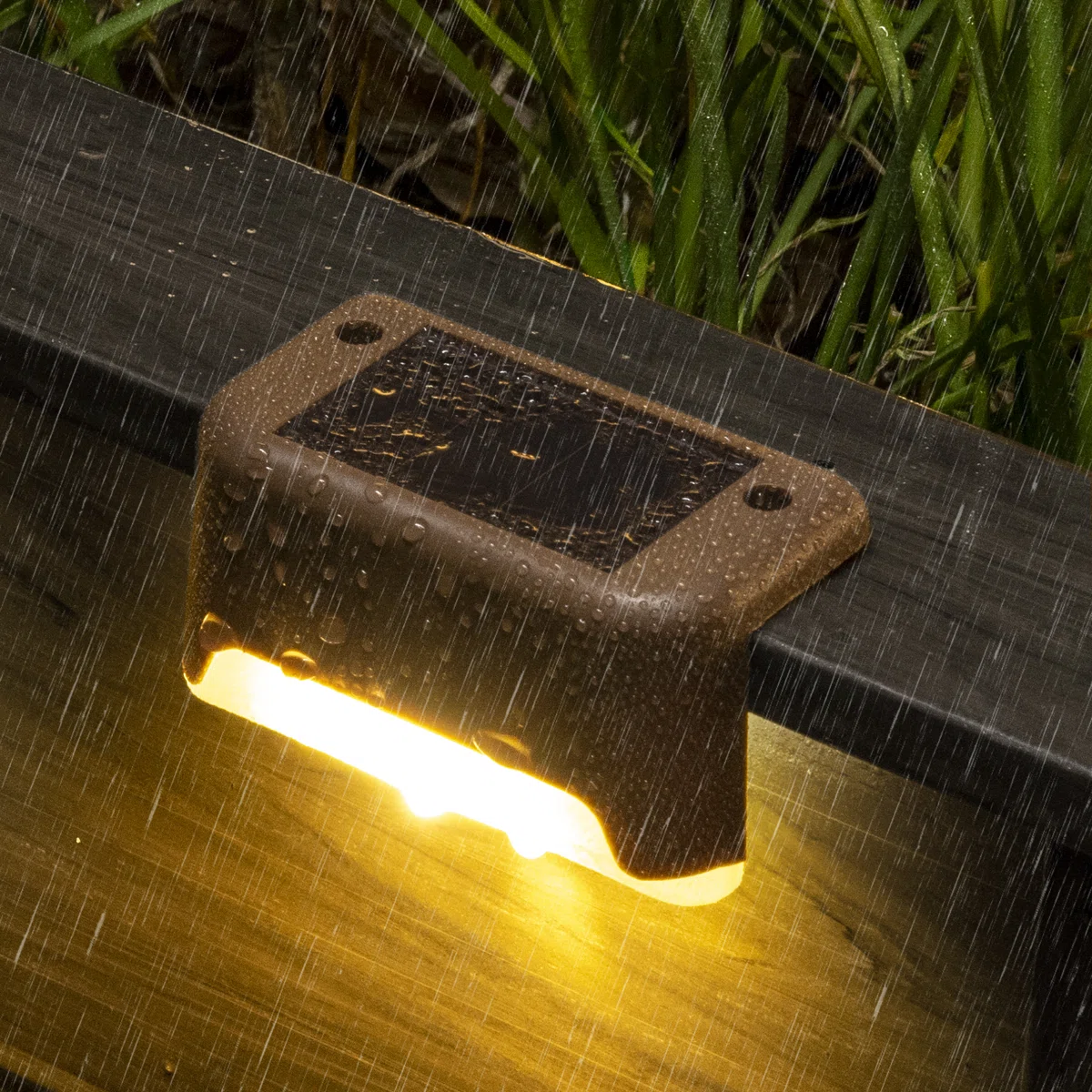 SolarBright™ | Solcellsdriven Utomhuslampa