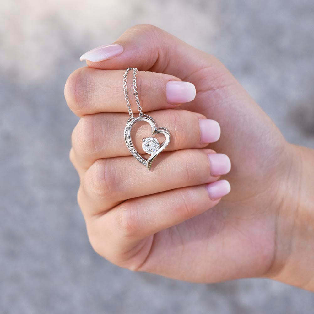 Forever Love Necklace™ | by Fyndor | Halsband