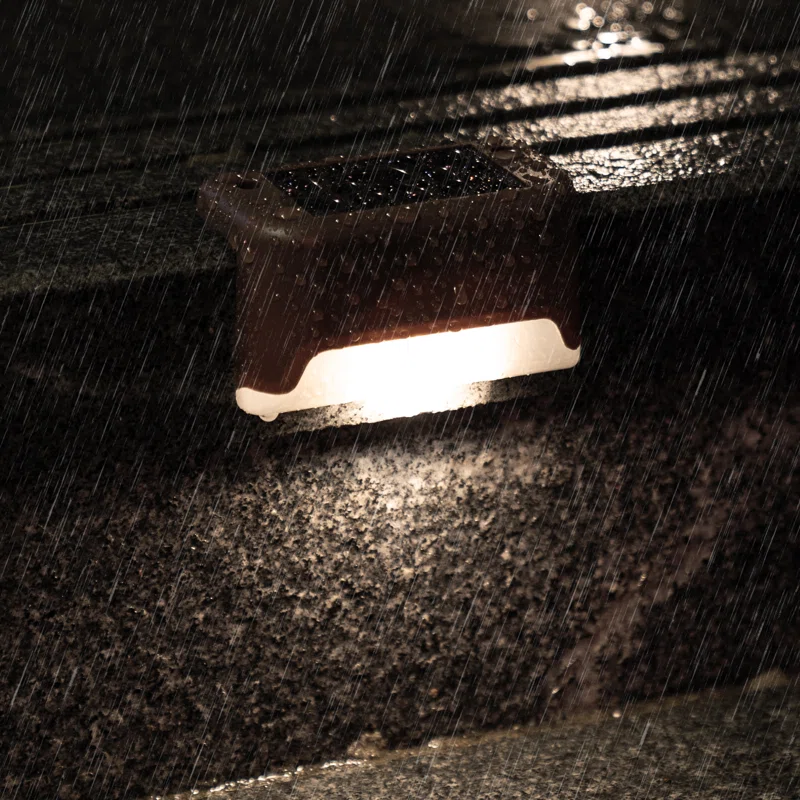 SolarBright™ | Solcellsdriven Utomhuslampa