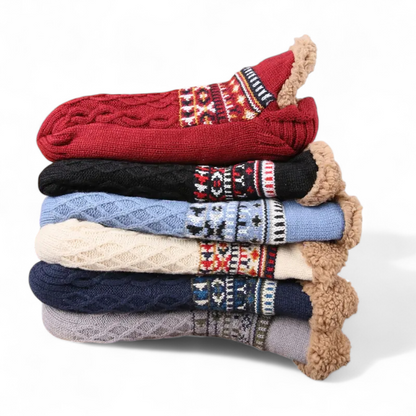 Fyndor™ | Nordiska Mysstickade Sockor