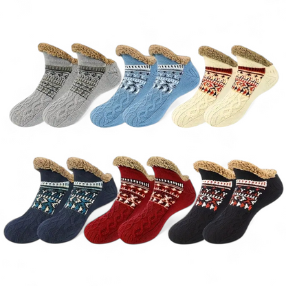 Fyndor™ | Nordiska Mysstickade Sockor